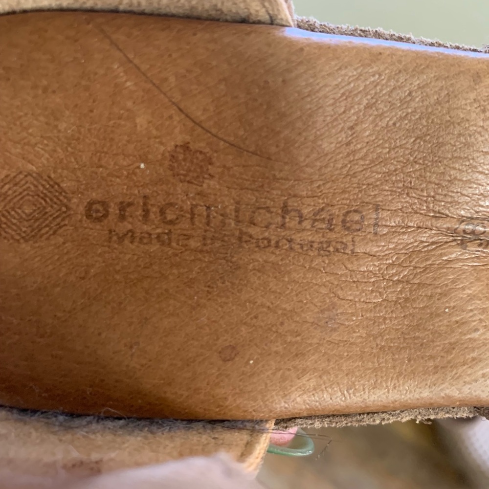Suede clogs - Picture 8 of 8